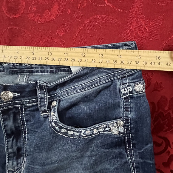 Grace in LA Jeans Womens 30x32 Embroidered Aztec Diamond Rhinstone Bootcut Jeans - Picture 4 of 15